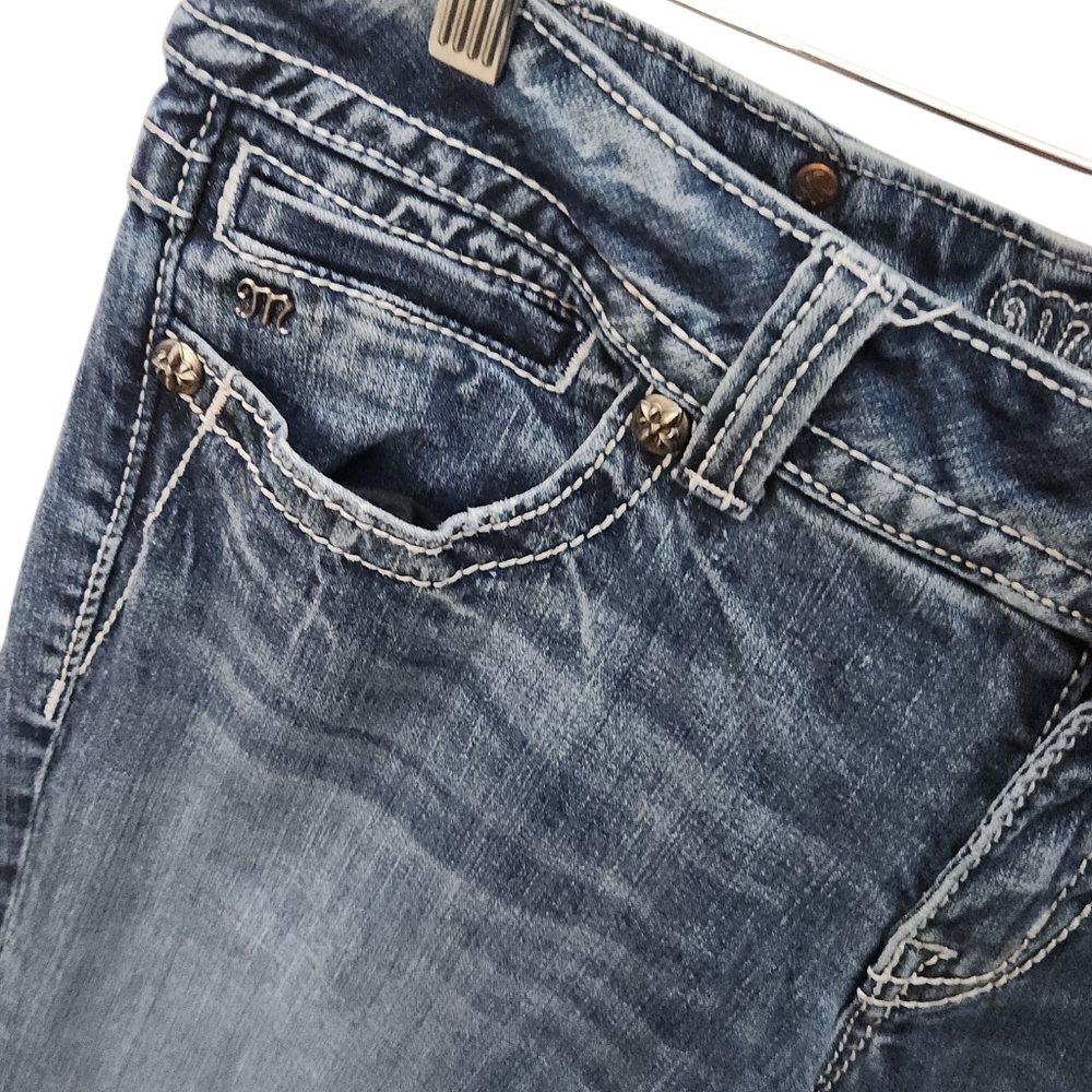 Miss Me Like a Prayer Boot Cut Jeans JP5046312 Size 31 - Picture 8 of 10